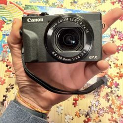 Canon PowerShot G7 X Mark III 20.1MP Digital Point-And-Shoot Camera