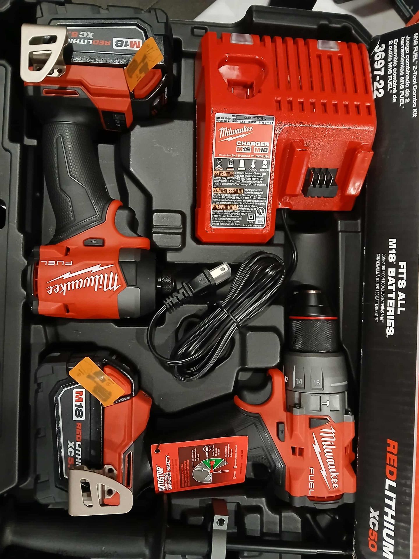MILWAUKEE TWO DRILL COMBO SET HARD COVER M18 (brand New)