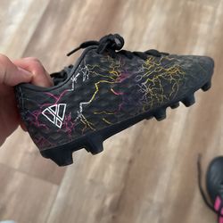 Kids Soccer Cleats Size 10