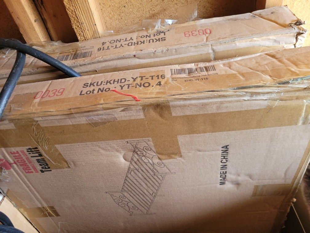 Black Metal Twin Bed Frames, New In-box