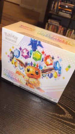 Pokemon Prismatic Evolutions ETB
