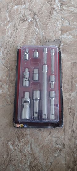 Husky 11 piece accessory set drive extensions 1/4' drive,,,3/8' drive,,1/2' drive new one