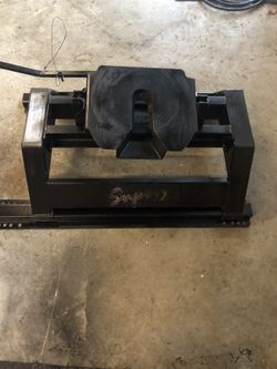Pullrite 18500 lbs fifth wheel hitch
