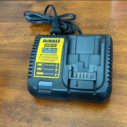 DEWALT 20V MAX* Charger (DCB115)