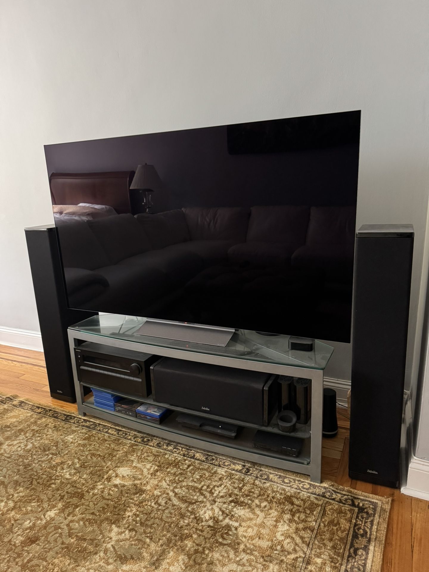 LG 65" C3 evo 4K OLED TV - Like New