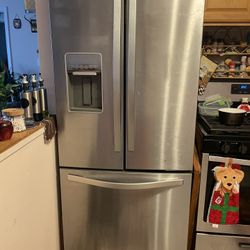 Refrigerators And Freezer 