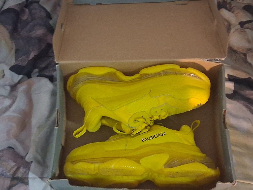 These Are New Baleciaga Triple S Yellow.