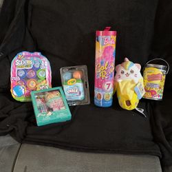 Girls Stuff $5  EACH 