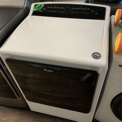 Black And White Whirlpool Dryer