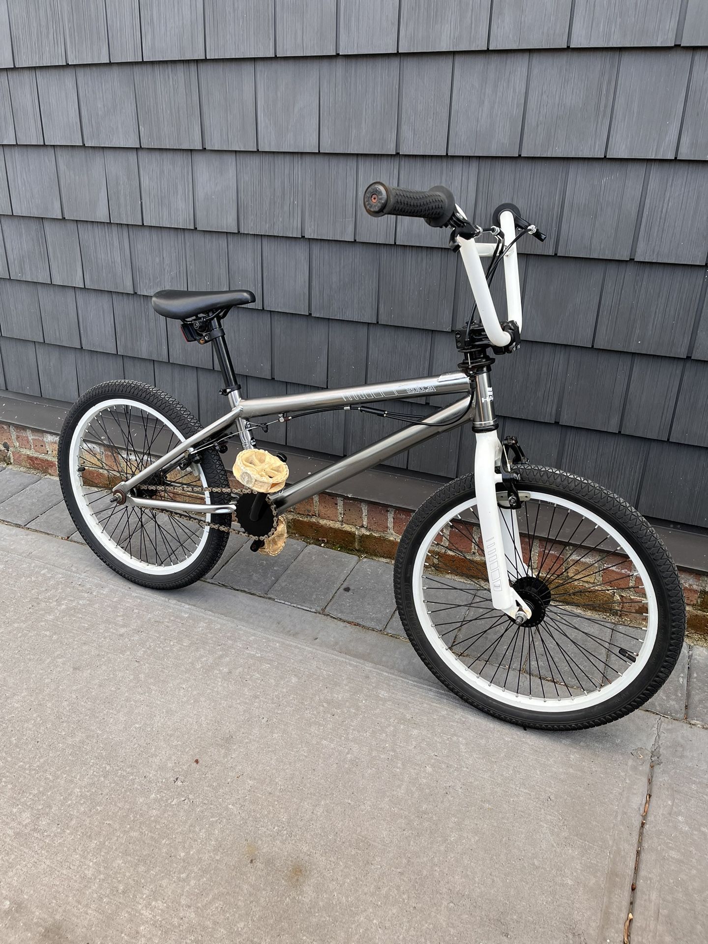 haro 200.3 bmx