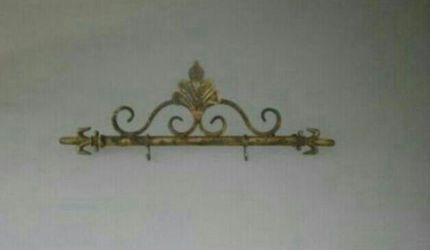 Decrotive Metal Rack