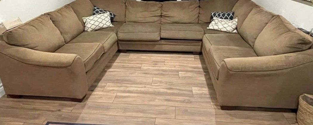 Beautiful Sectional Moving Can't Take
