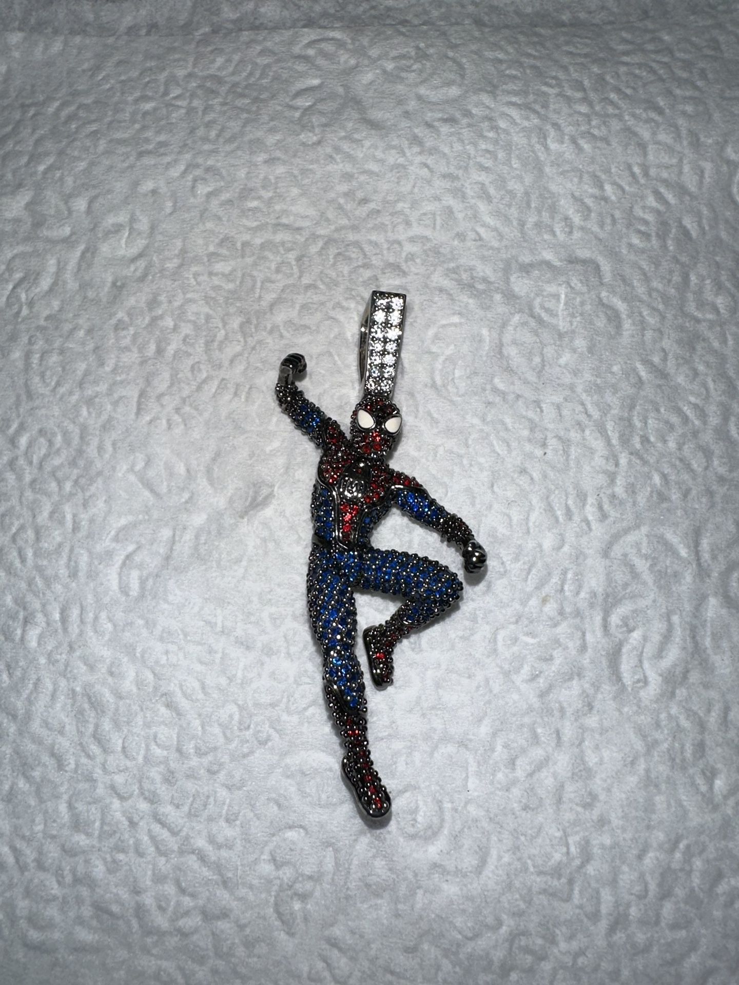 Spiderman pendant 