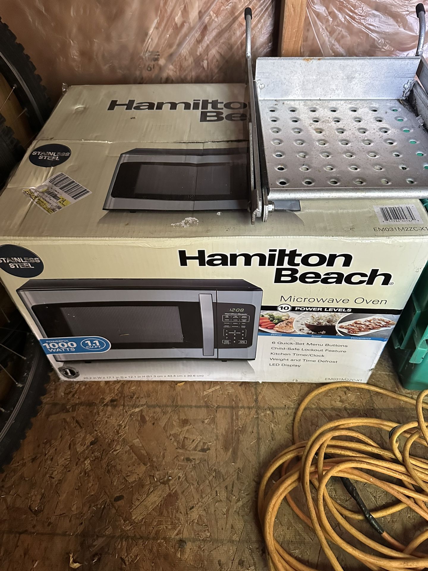 Hamilton Beach Microwave
