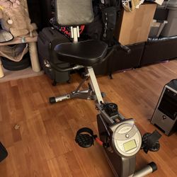  Exercise Bike (Low Seated)