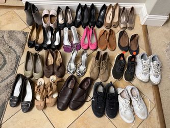 Women’s shoes size 7.5-9