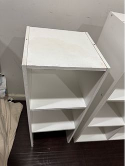 3 side book shelf