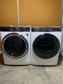 GE Smart Washer & Dryer Set