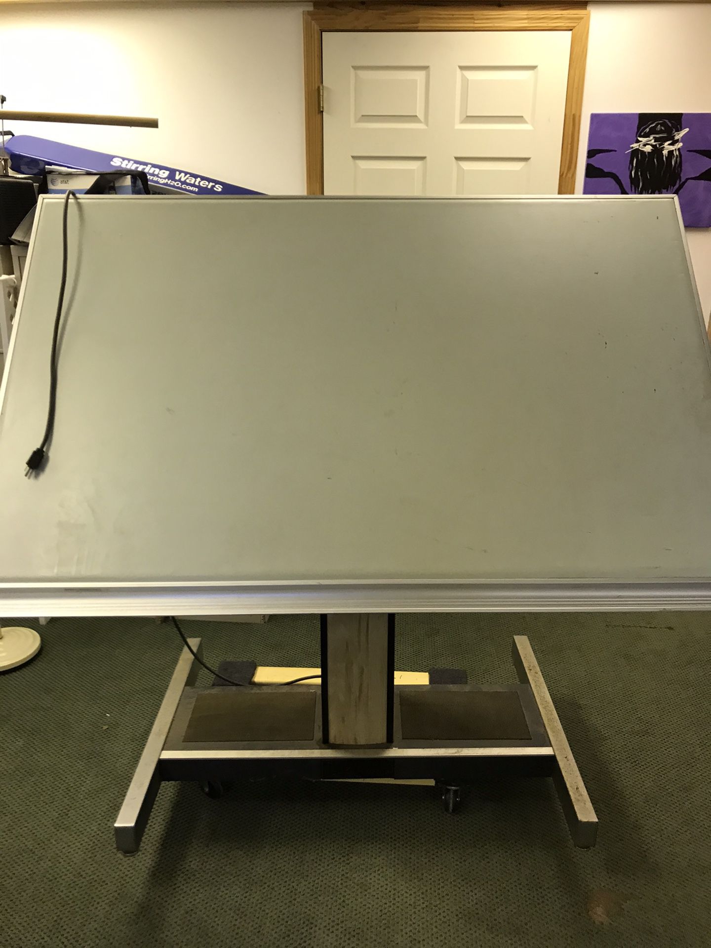 FREE! Professional Drafting Table