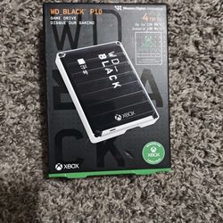 Xbox expansion pack (4TB) NEW