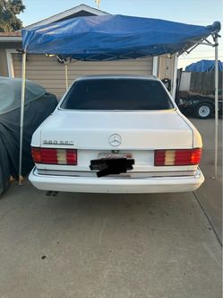 1987 Mercedes-Benz 560