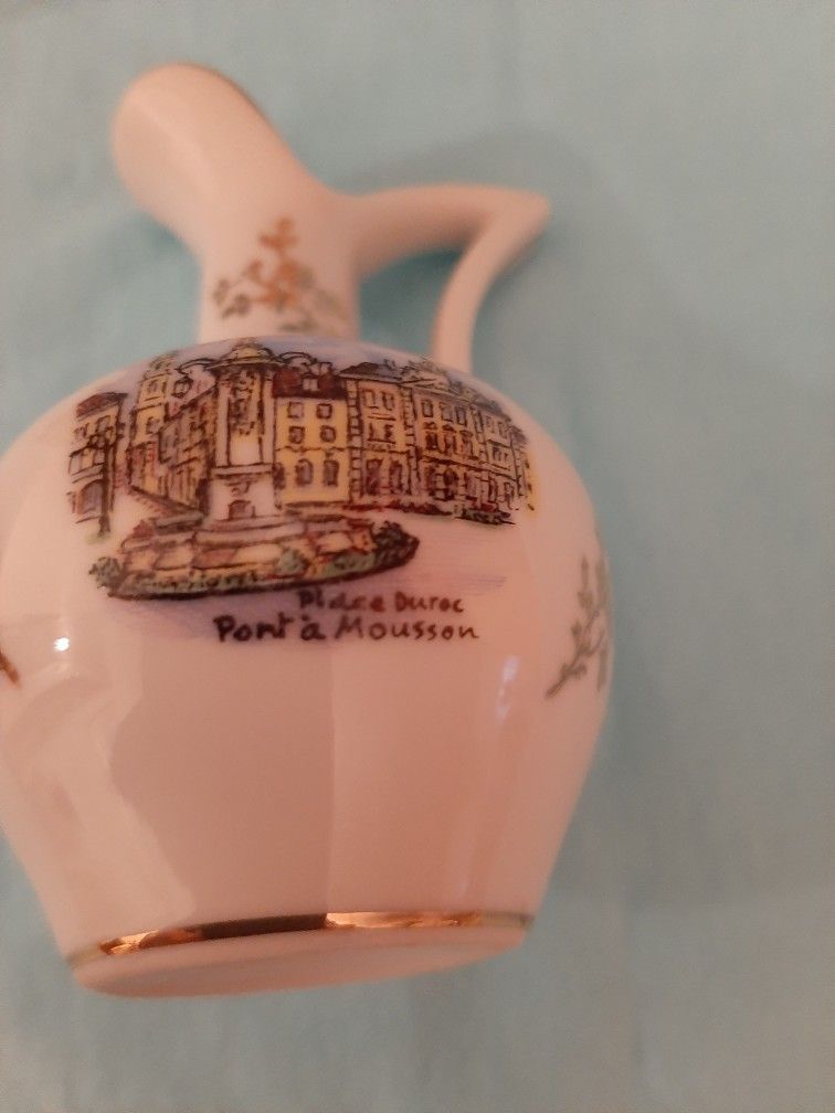 Mini Porcelain Pitcher illustration of Pont a Mousson