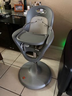 Boon Flair Infant Highchair With Foot Pedal Lift
