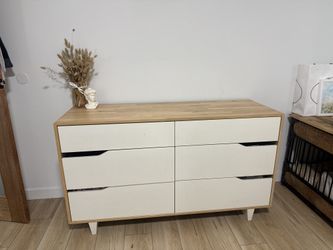 **Modern 6\-Drawer Dresser – White & Natural Wood**
