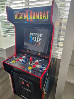 Mortal Kombat II Classic SE Arcade Machine