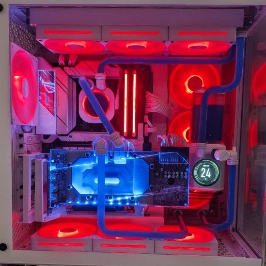 Maxed Out Liquid Cooled Gaming PC