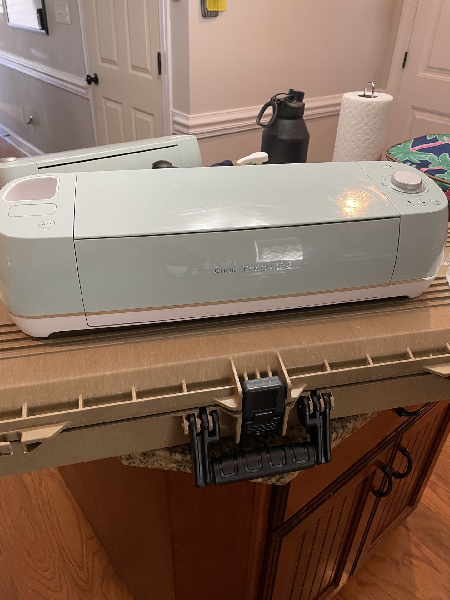 Used Cricut Explorer Air 2