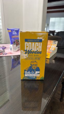 UCLA / COACH WOODEN / BOBBLEHEAD / 1/20/2026