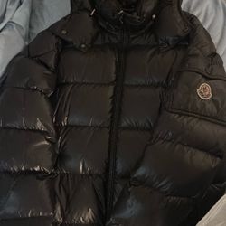 Moncler Size 4