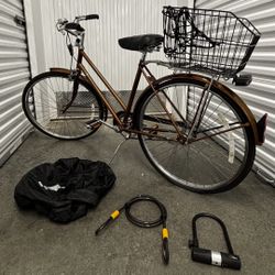 Raleigh 3 Speed Bicycle + Lock 