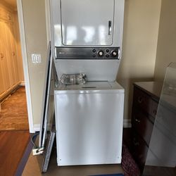 Maytag Stacked Washer/Dryer Unit