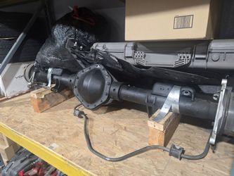 Rear axle (complete) 2018 silverado 2500hd