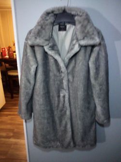 VERA WANG 3/4 Faux Mink Fur Jacket 