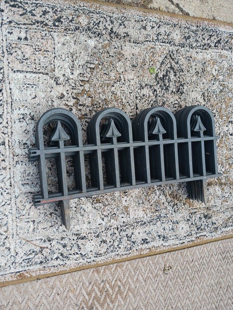 FENCE Plastic 15' Feet Long