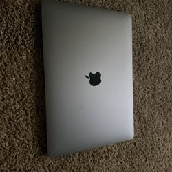 MacBook Air 13”