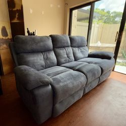 Reclining Sofa