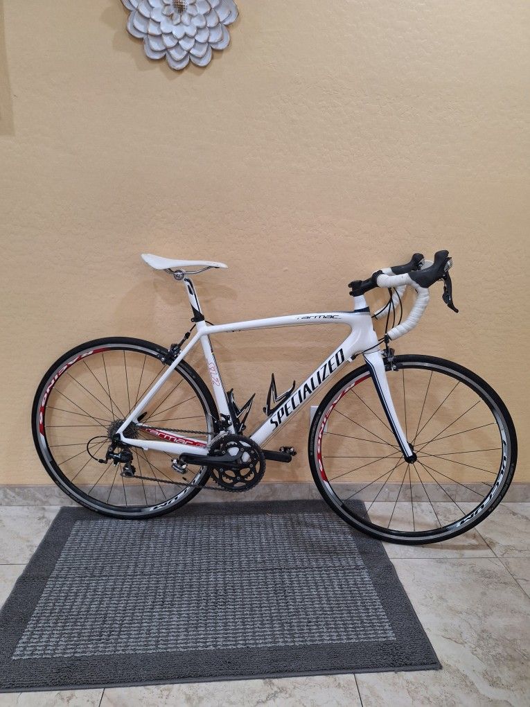 SPECIALIZED TARMAC COMP FULL CARBON 56 CM ROAD BIKE ( CHECK MY OTHER BIKES)