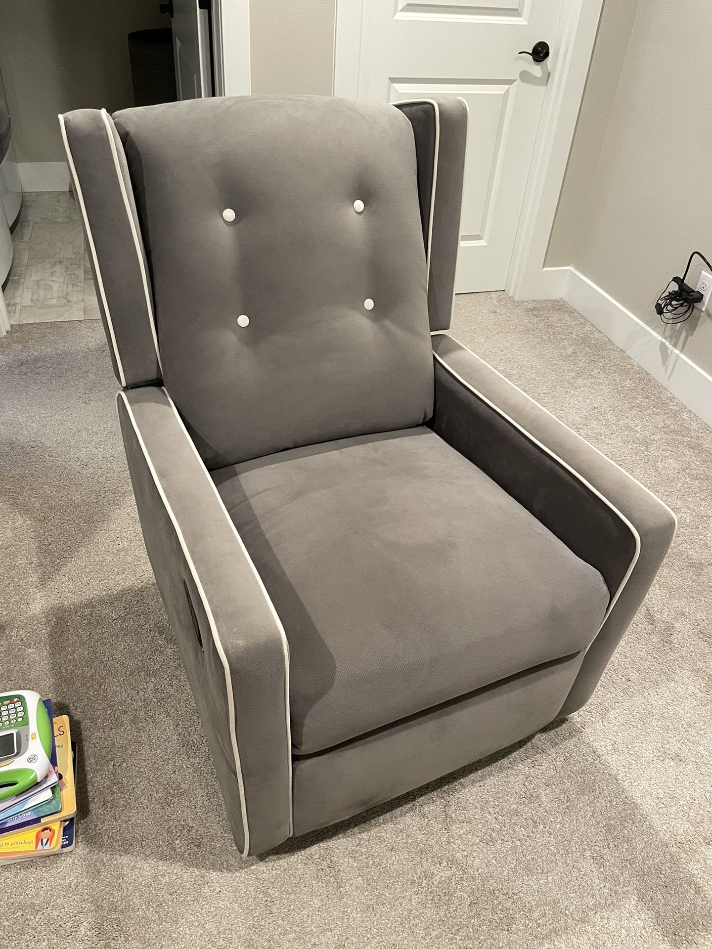 Swivel Rocking Recliner Chair