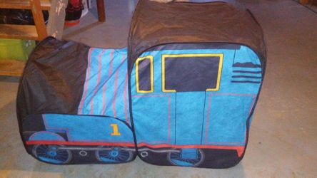 Train tent