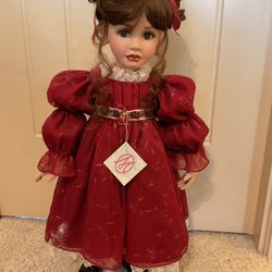 Marie Osmond collection porcelain doll- YOUNG LOVE- with certificate of authenticity