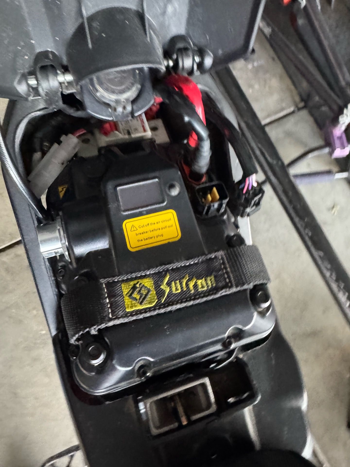 Surron battery 38ah qs8 connectors not on