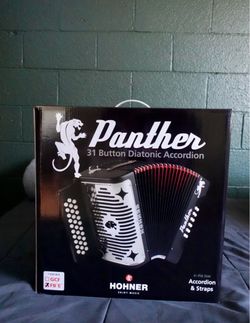 Hohner Panther Accordion – Black 🎶