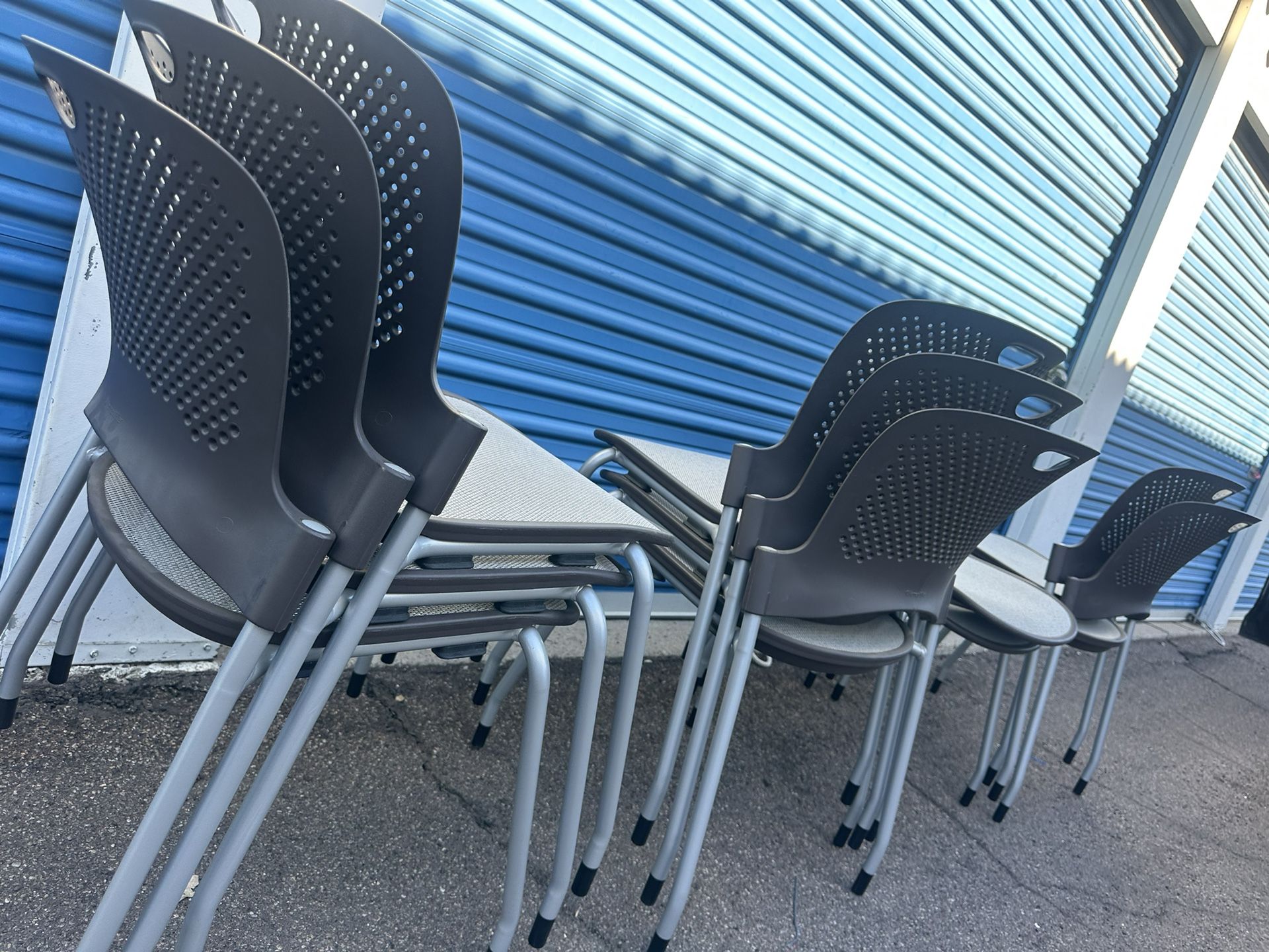 Herman Miller Caper Side Guest Lobby Waiting Room Classroom Training Room Office Chairs