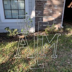 Texas A&M Christmas Tree Yard Decoration