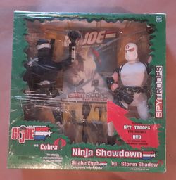 GI JOE Ninja Showdown Snake Eyes Vs. Storm Shadow 2003