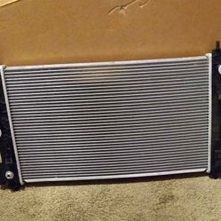 Radiator for Buick Lacrosse, Chevy Malibu, Impala